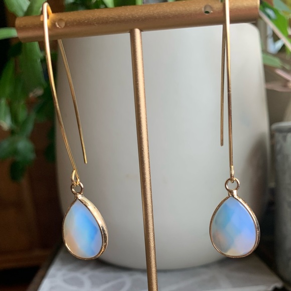 ✨✨NWT Genuine Opal Earrings✨ ✨Hand Crafted ✨Artisan!✨ - Picture 4 of 8